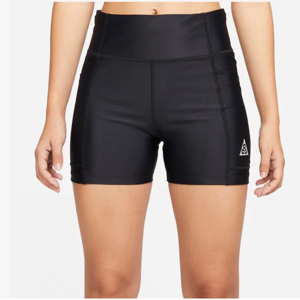 JIKE ACG Dri-fit ADV Crater Lookout bike shorts black Sz medium NWT